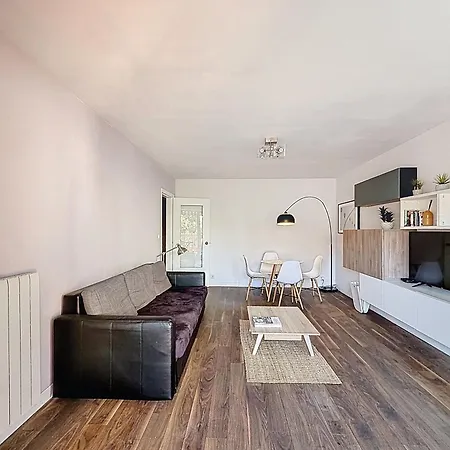 Agreable Grand T2 Confort Au Centre De Apartmán