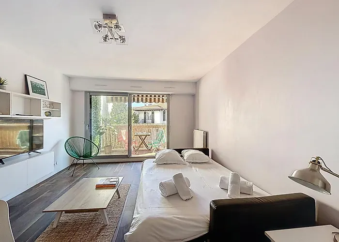 Lejlighed Agreable Grand T2 Confort Au Centre De *