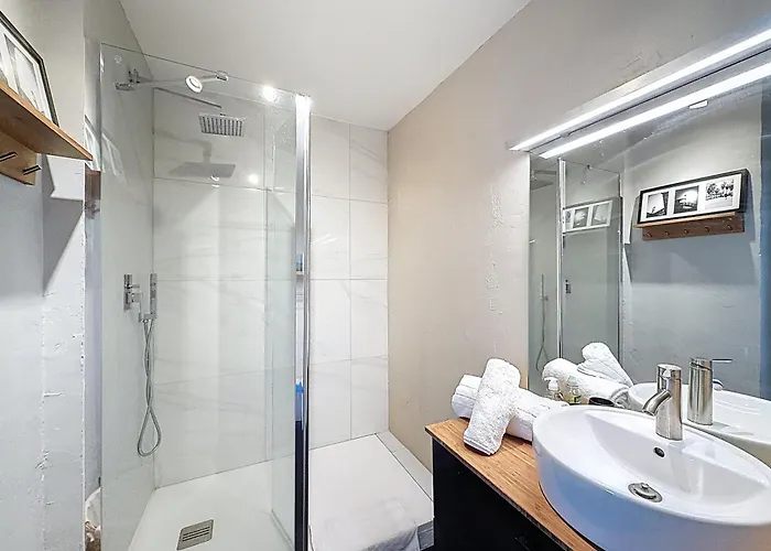 Appartement Agreable Grand T2 Confort Au Centre De Biarritz